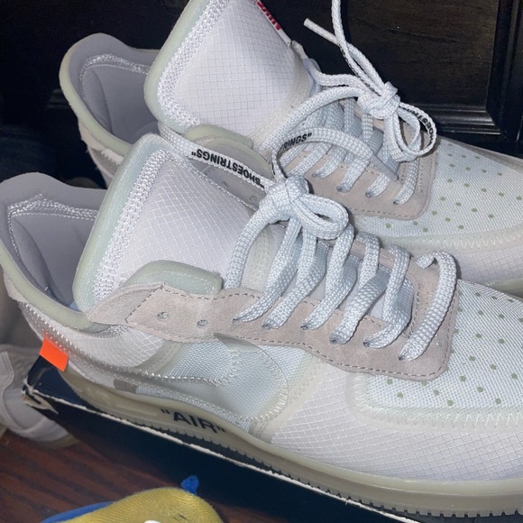 OFF WHITE AIR FORCE 1 SIZE 10.5